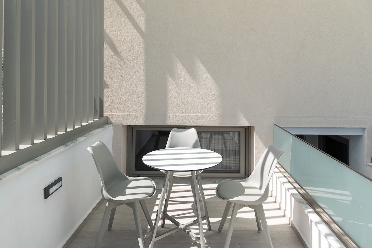 Tiara Holidays - Leon Villas - Economy Studio - balcony